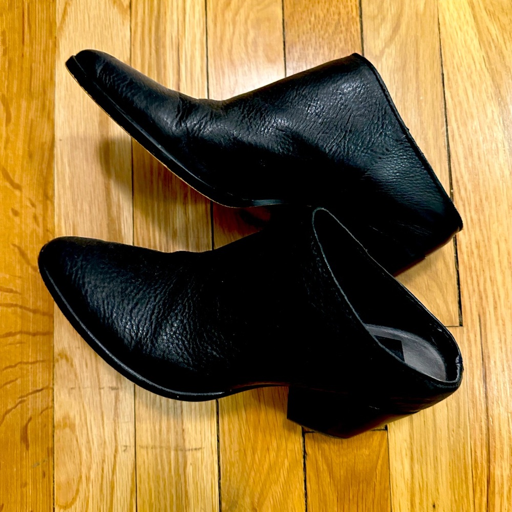 Dolce Vita black leather mules